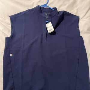 Figs Rafaela scrub top. XS in navy